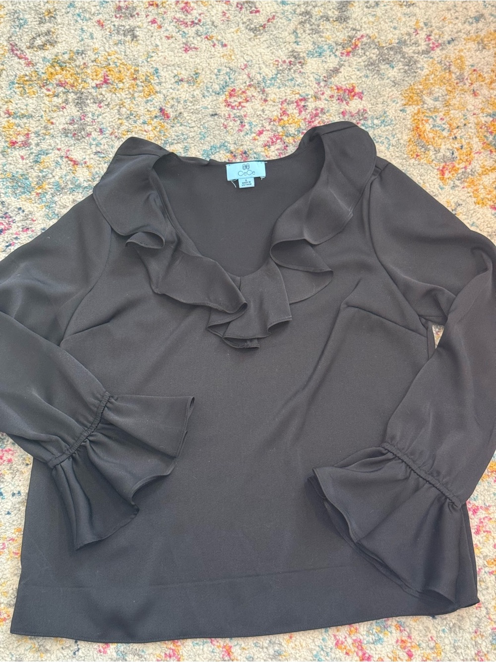 CeCe Black Ruffled V-Neck Long Sleeve Top Size Small